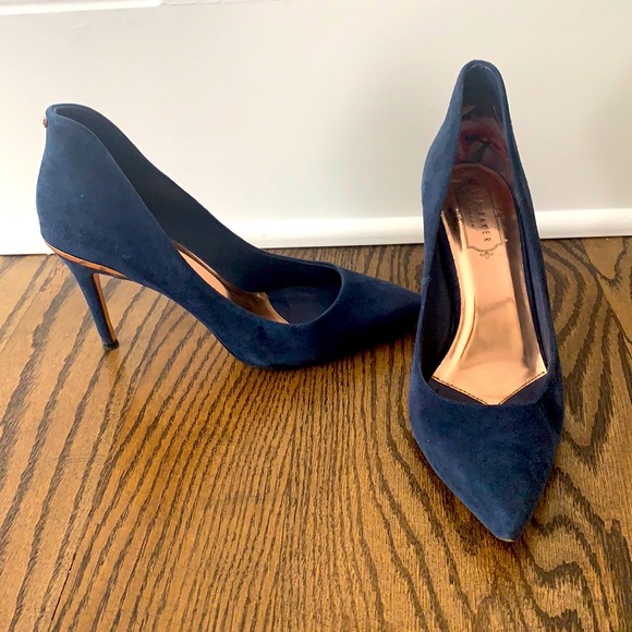 Ted Baker London - Savio Pointed Pump Heels - Picture 3 of 3